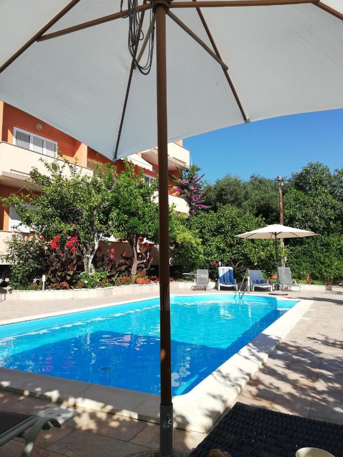Apartments Bene Banjol المظهر الخارجي الصورة