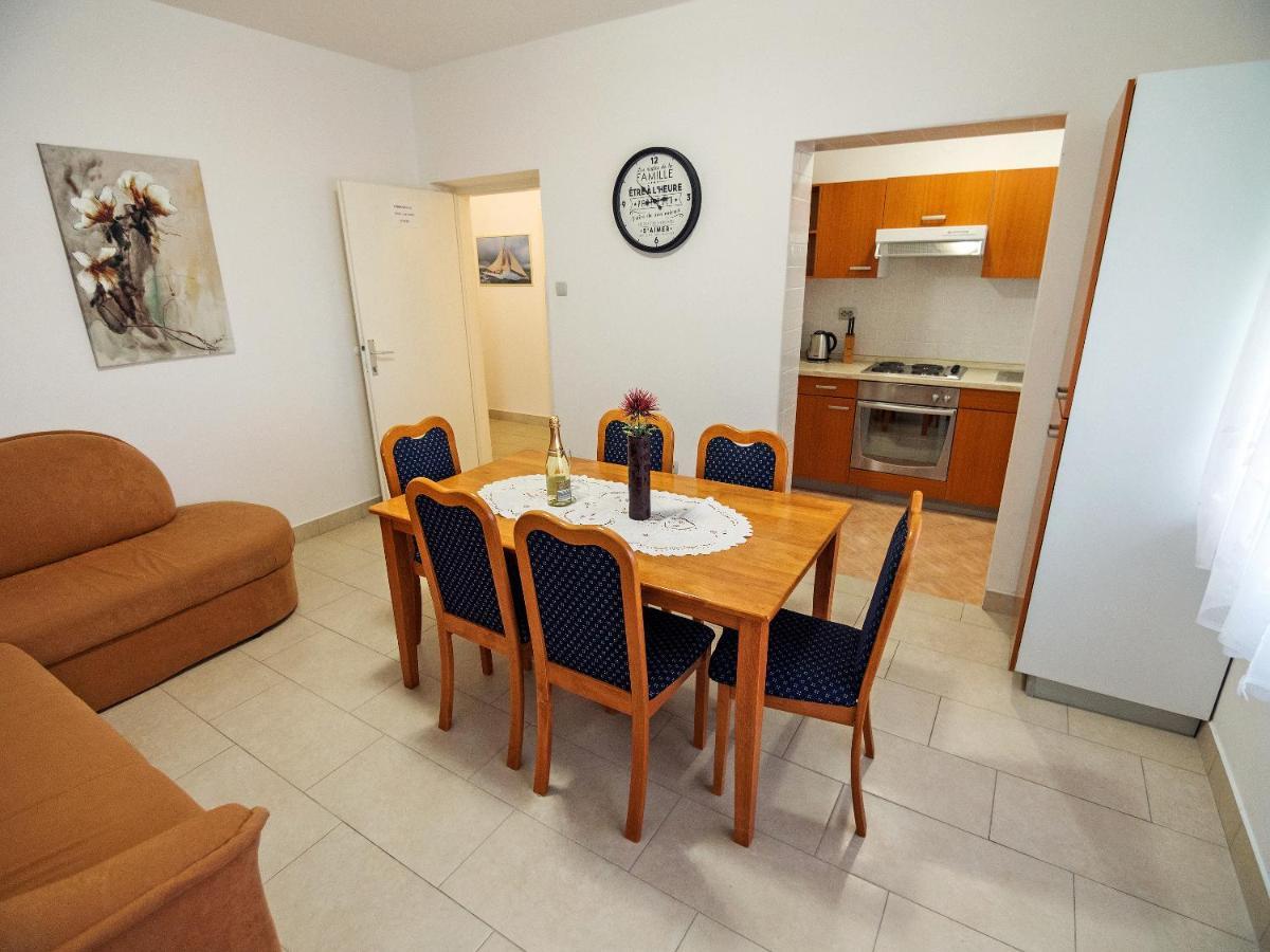 Apartments Bene Banjol المظهر الخارجي الصورة