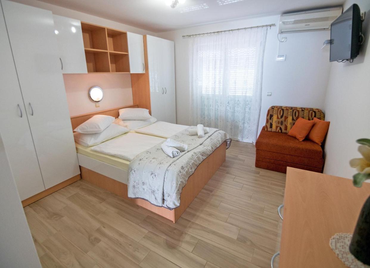 Apartments Bene Banjol المظهر الخارجي الصورة