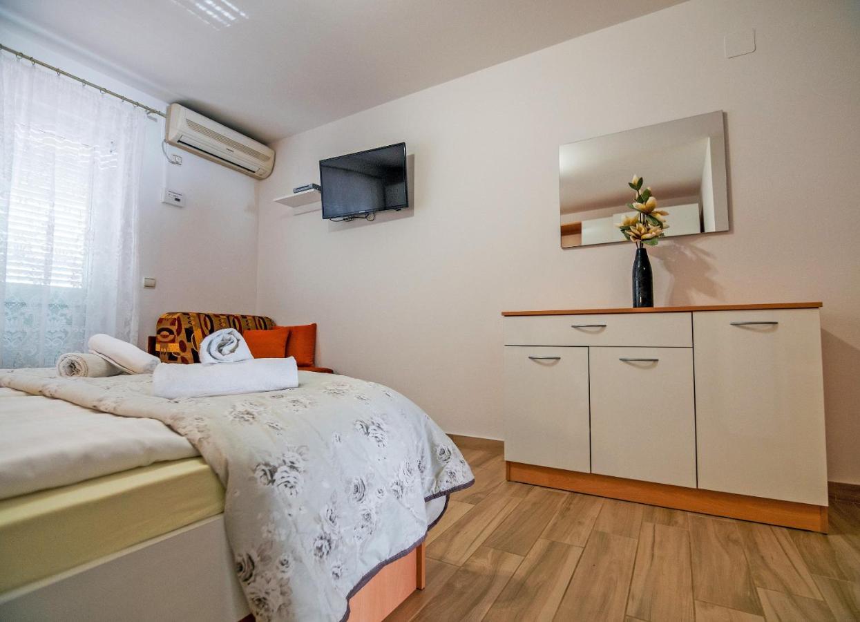 Apartments Bene Banjol المظهر الخارجي الصورة