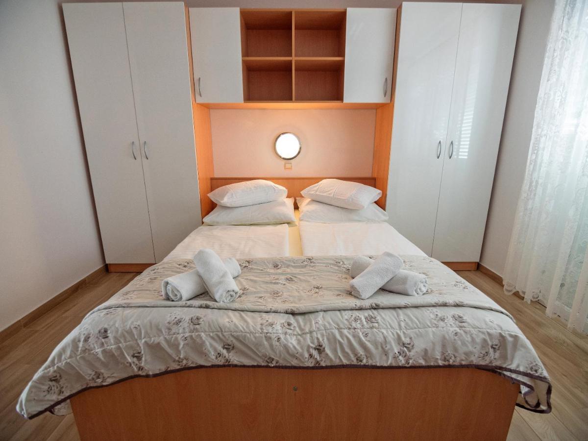Apartments Bene Banjol المظهر الخارجي الصورة