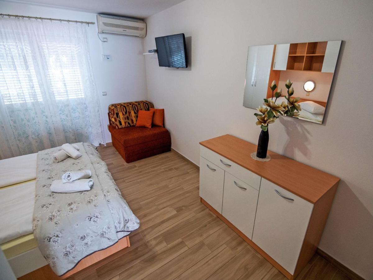 Apartments Bene Banjol المظهر الخارجي الصورة