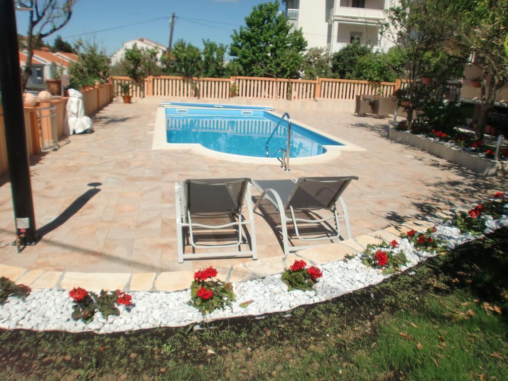 Apartments Bene Banjol المظهر الخارجي الصورة