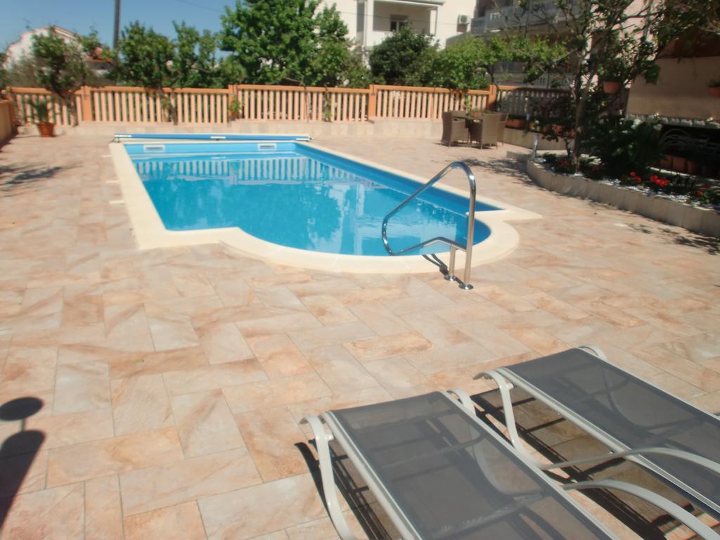 Apartments Bene Banjol الغرفة الصورة